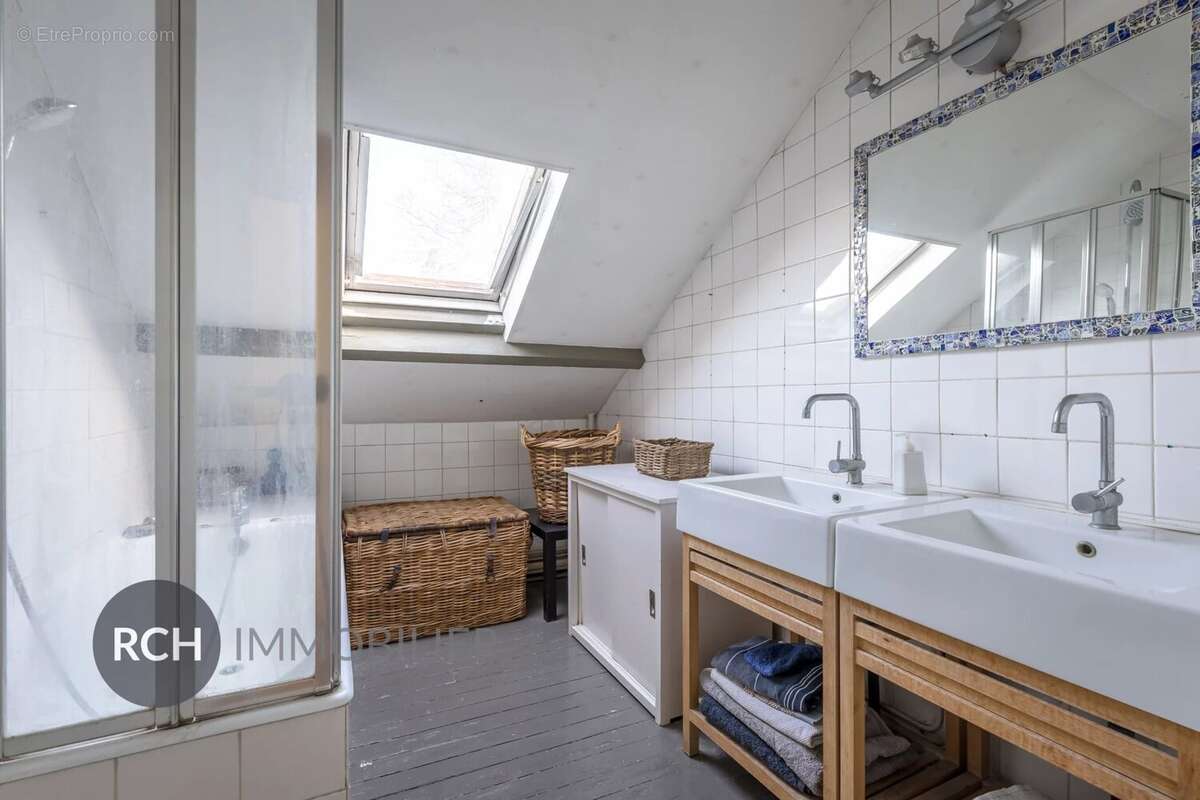 Maison à MONTFORT-L'AMAURY