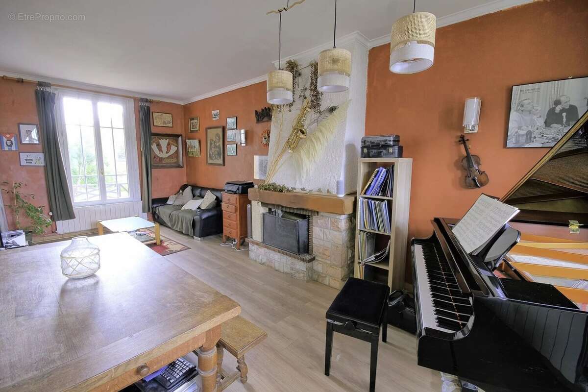 Maison à BERNIERES-SUR-MER