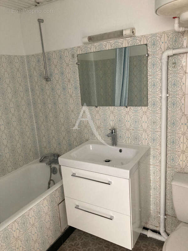 Appartement à PARIS-11E