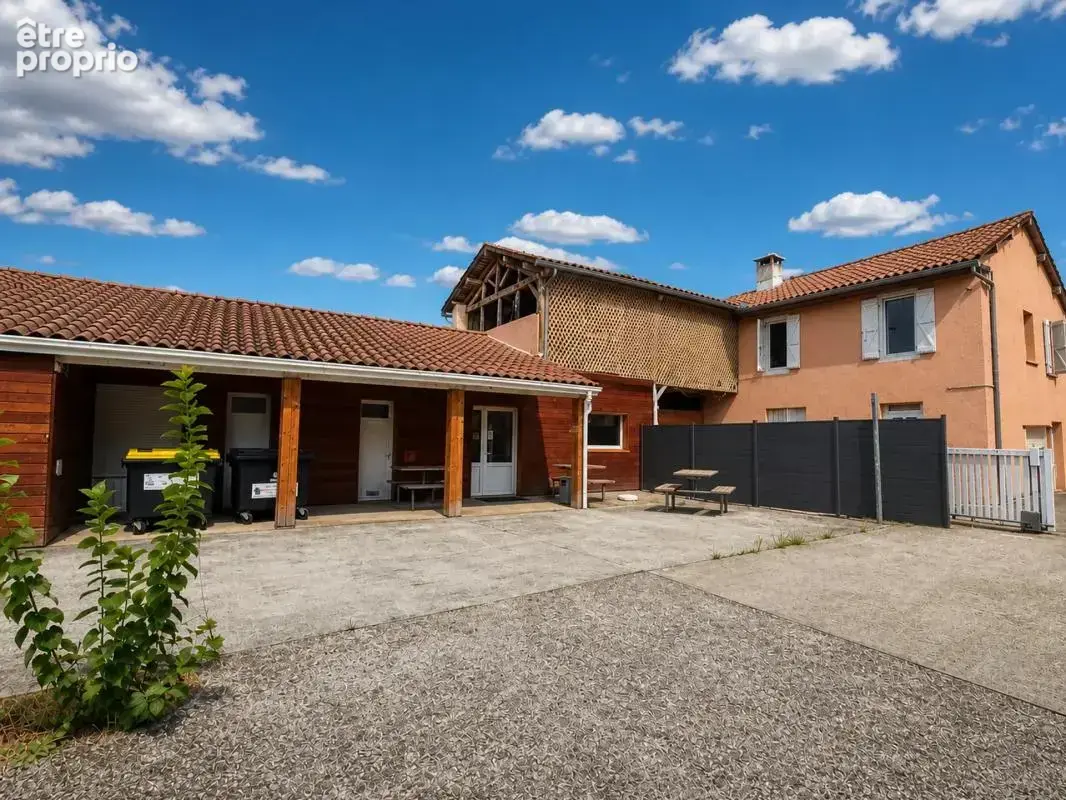 Maison T4 avec local commercial – 114.46 m² à Saint-Gaudens - photo 1