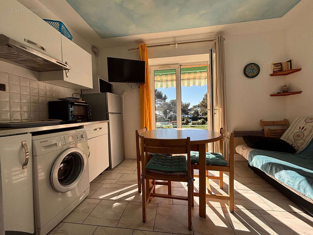 Appartement à SAINT-RAPHAEL