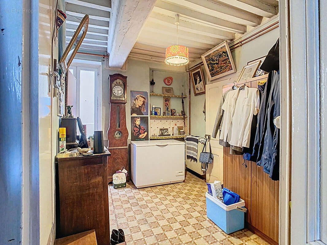 Maison à PONT-DE-VAUX