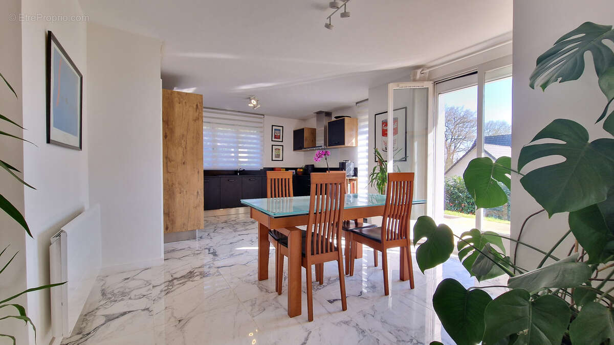 Maison à SAINT-WITZ