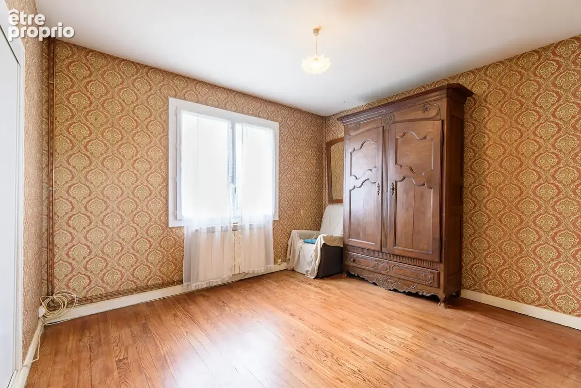 Maison avec dépendances à Castel-Sarrazin - photo 8