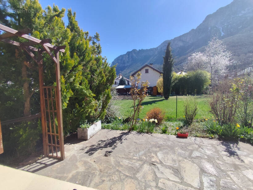 Maison à L'ARGENTIERE-LA-BESSEE