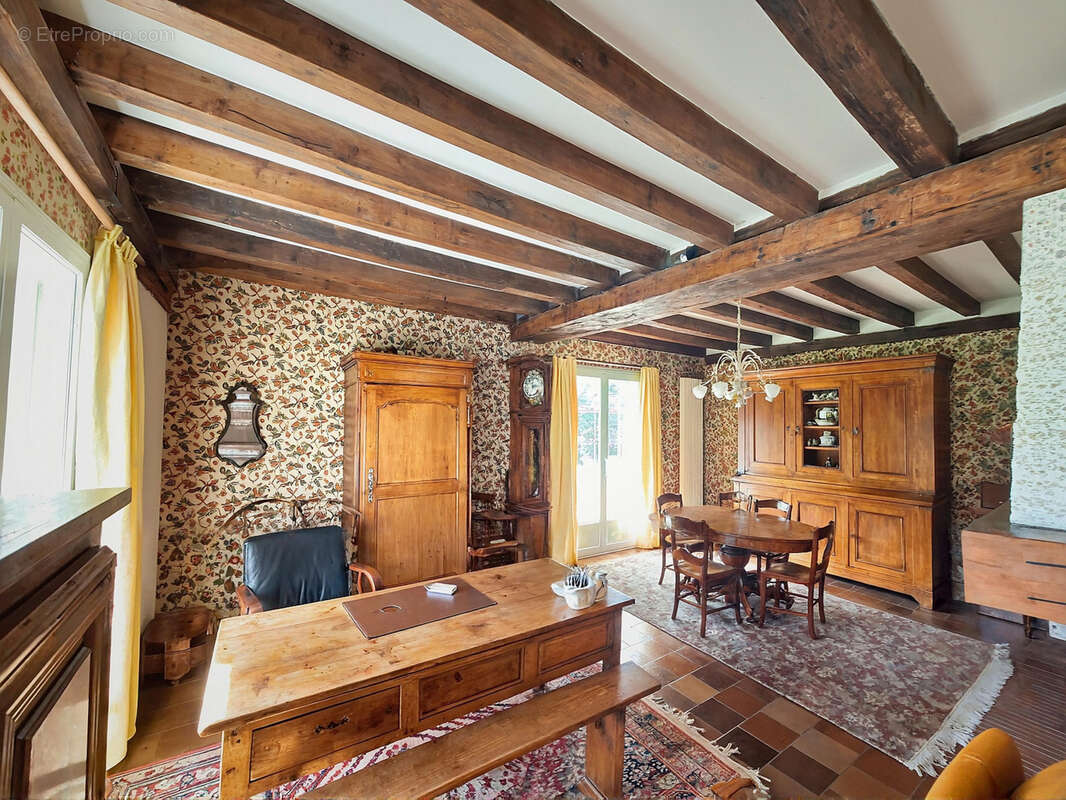 Maison à RENAZE