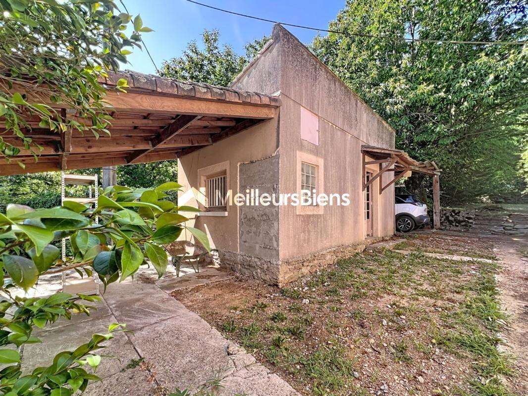 Sud Ardèche - Les Vans : Maison 134 m2 avec dépendance et espaces de stockage - photo 15