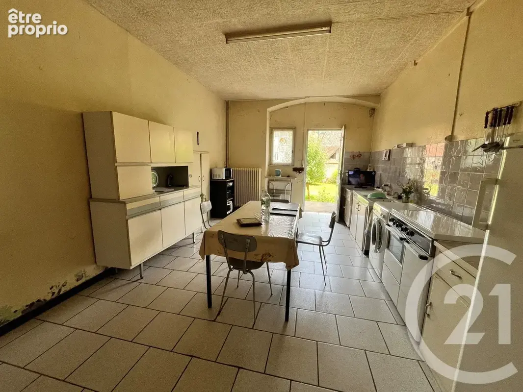 Maison 5 pièces 153 m² à vendre à Chateauneuf-Val-De-Bargis (58350) - photo 5