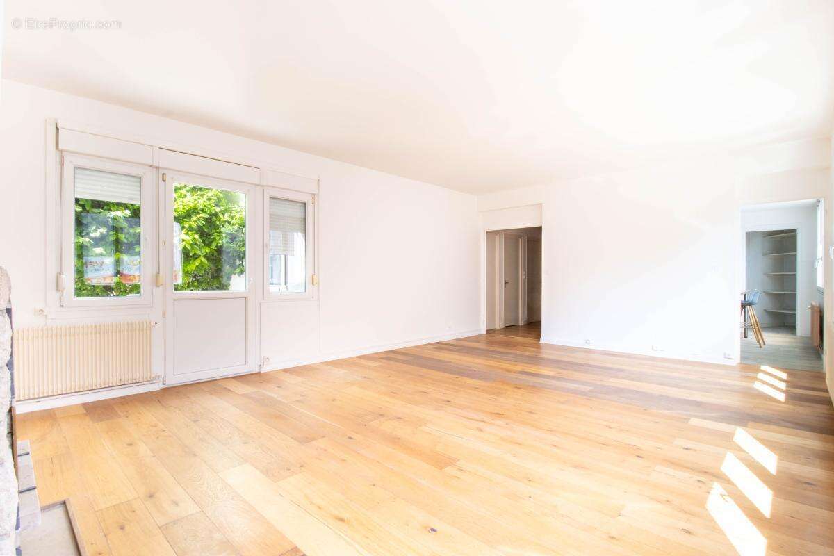 Appartement à HOUDEMONT