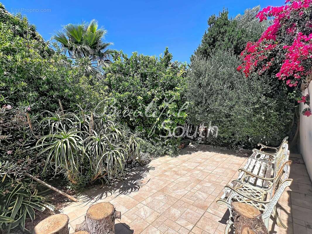 Maison avec jardin luxuriant de 185 m² en plein cœur de ville, perpignan - photo 5