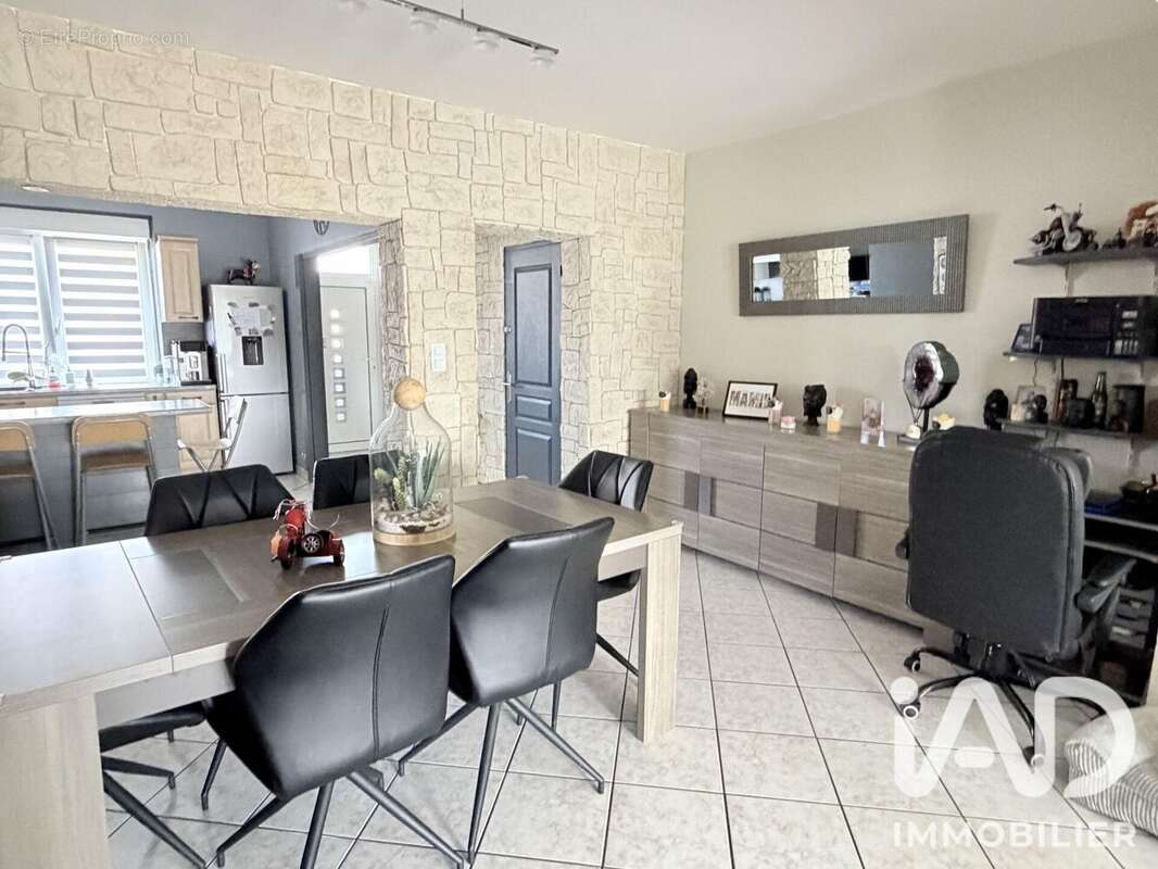 Maison 95 m² à Tressange  - photo 5