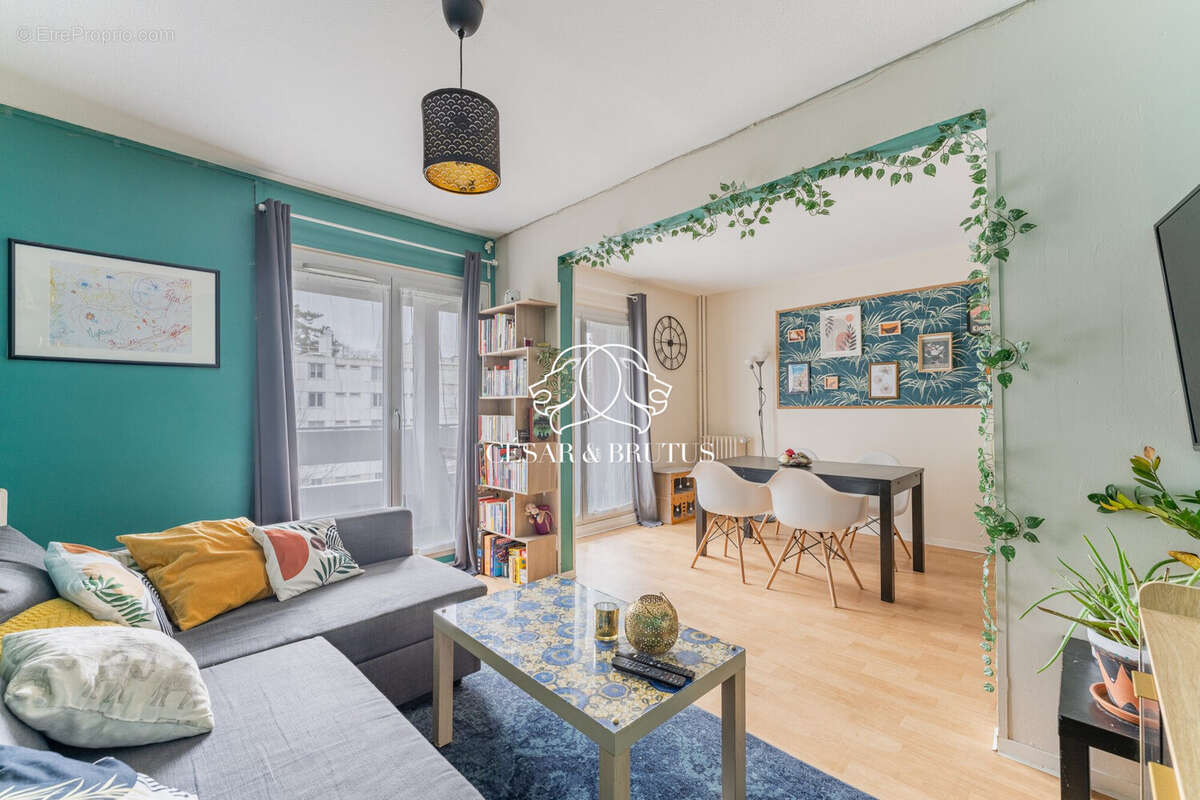Appartement à LYON-9E