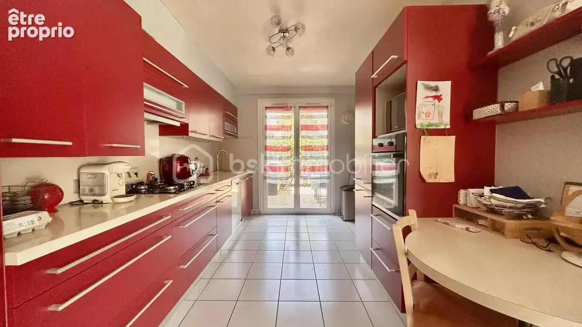 Maison mitoyenne T5 de 95 m² avec jardin  – Rue Lucien-Sampaix, Échirolles - photo 2