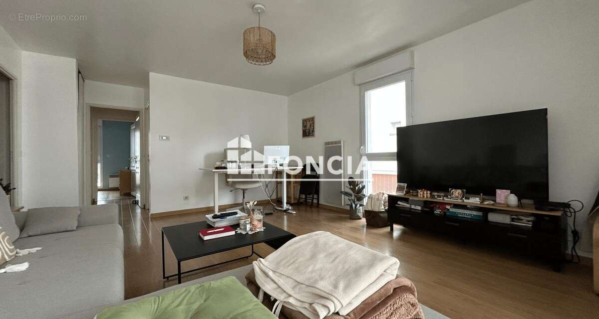 Appartement à LUCE