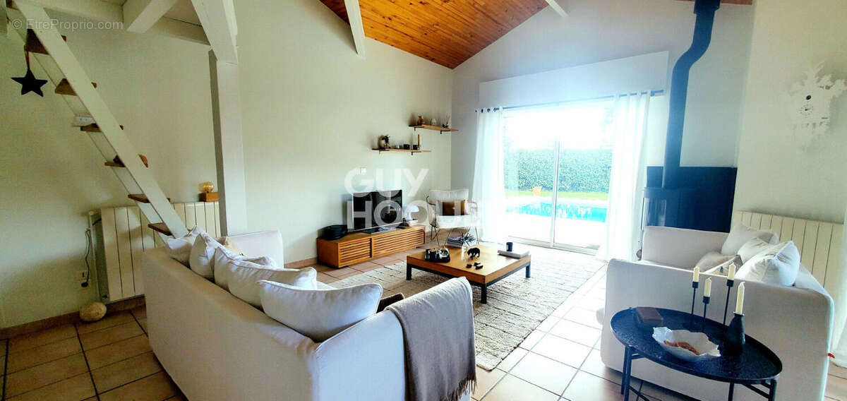 Maison à TOSSE