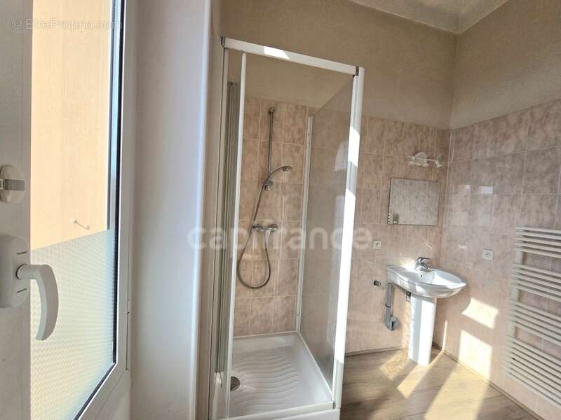 Appartement à SAINT-CYR-SUR-MER