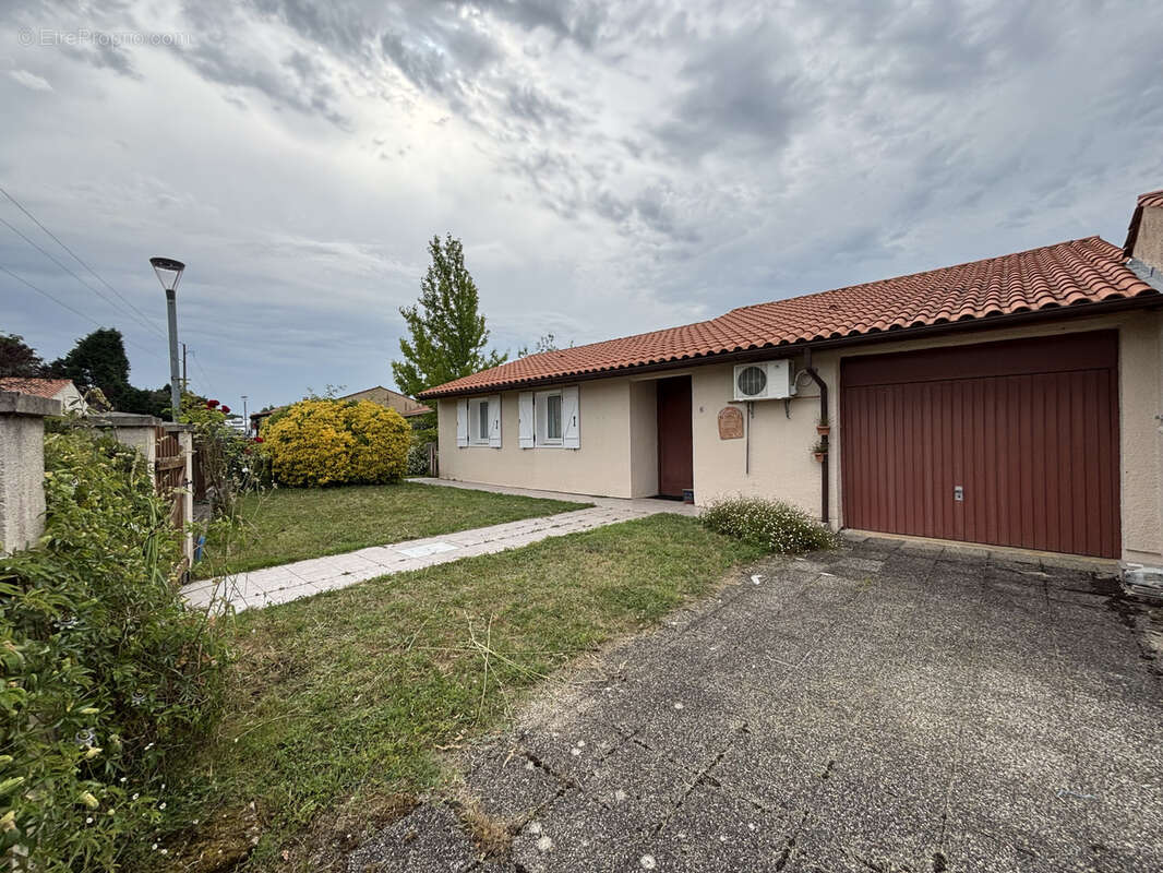 Maison à SAINT-AULAYE