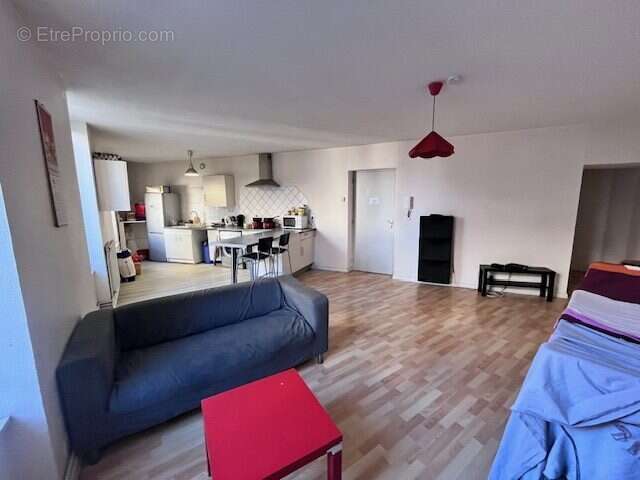 Appartement à TOURNON-SUR-RHONE