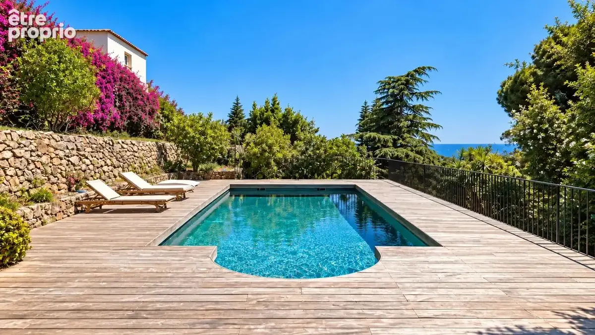 Golfe-juan – proche super cannes  villa 200 m² – vue mer – piscine - photo 9