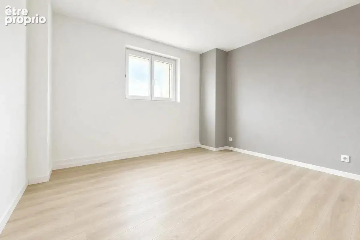 Maison d'habitation en vente à Bolbec avec T1 indépendant loué - photo 7