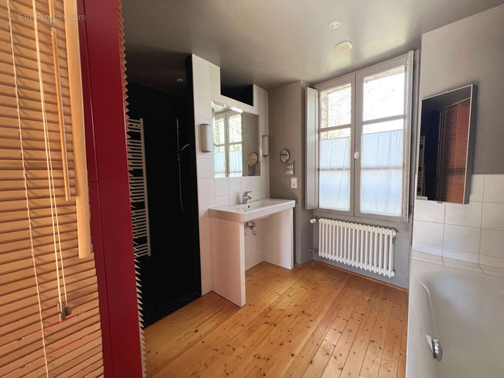 Maison à SENS