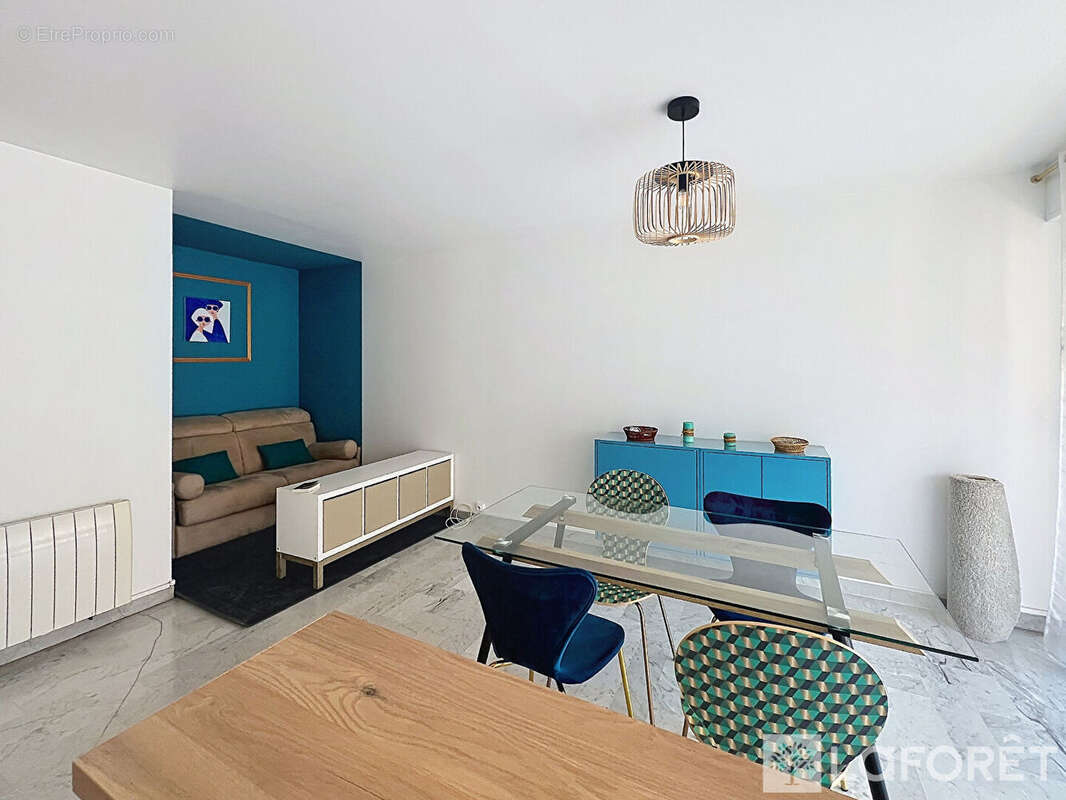 Appartement à ROQUEBRUNE-CAP-MARTIN