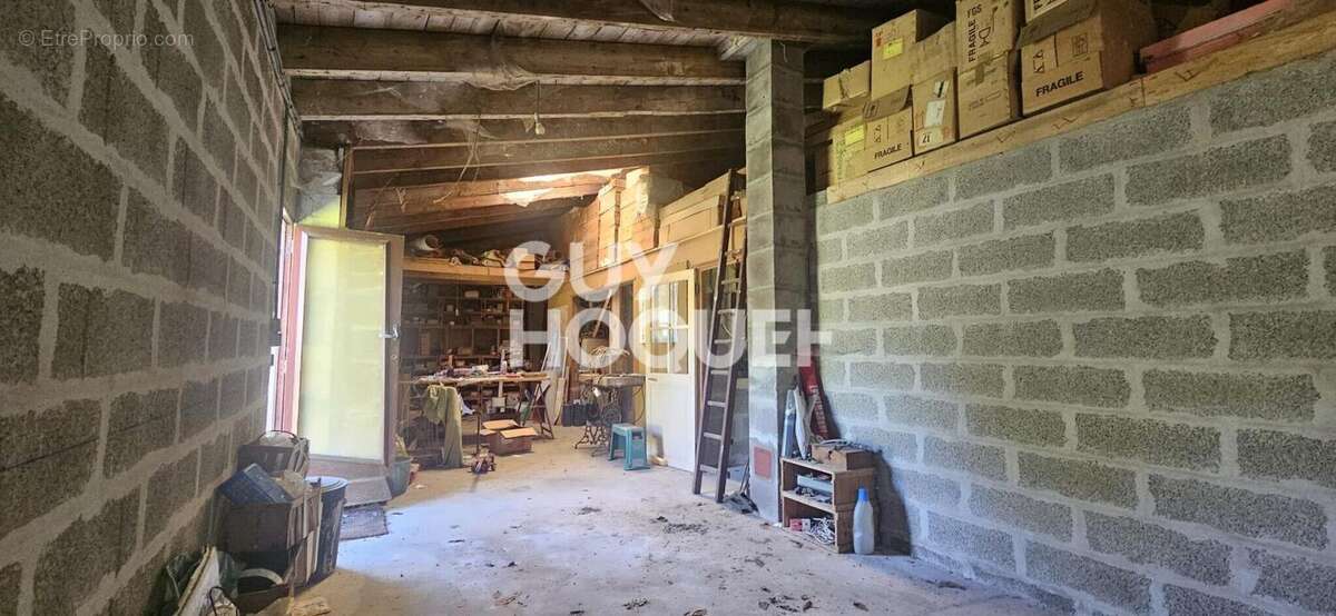 Maison à SURGERES