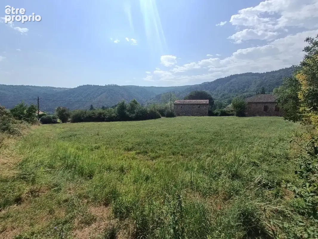 Vue 2 - Terrain à BOUCIEU-LE-ROI
