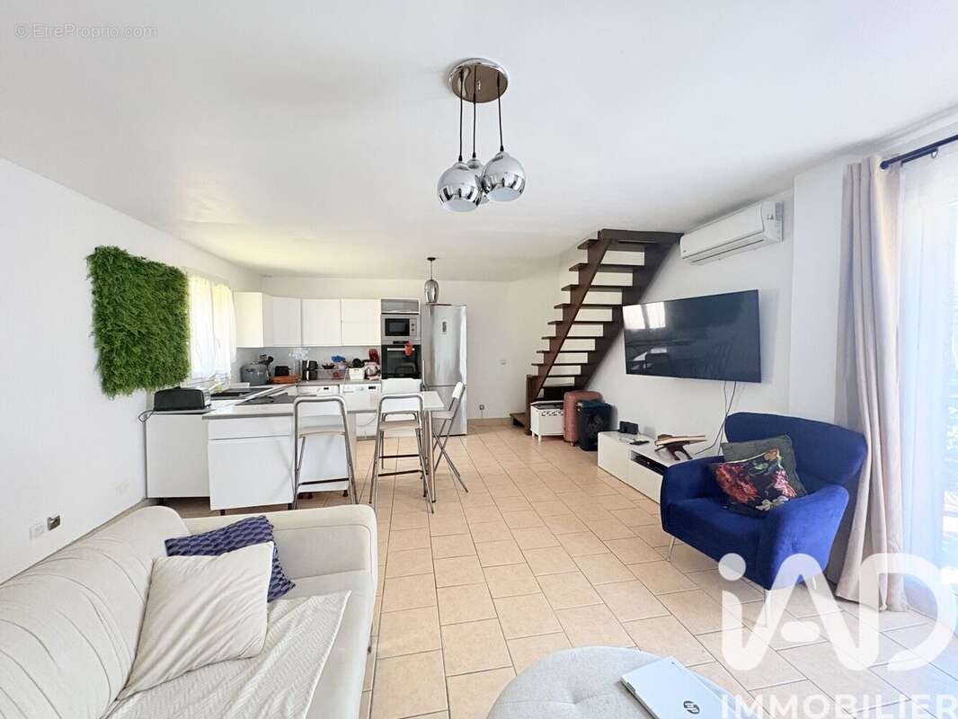 Photo 4 - Maison à MARSEILLE-14E