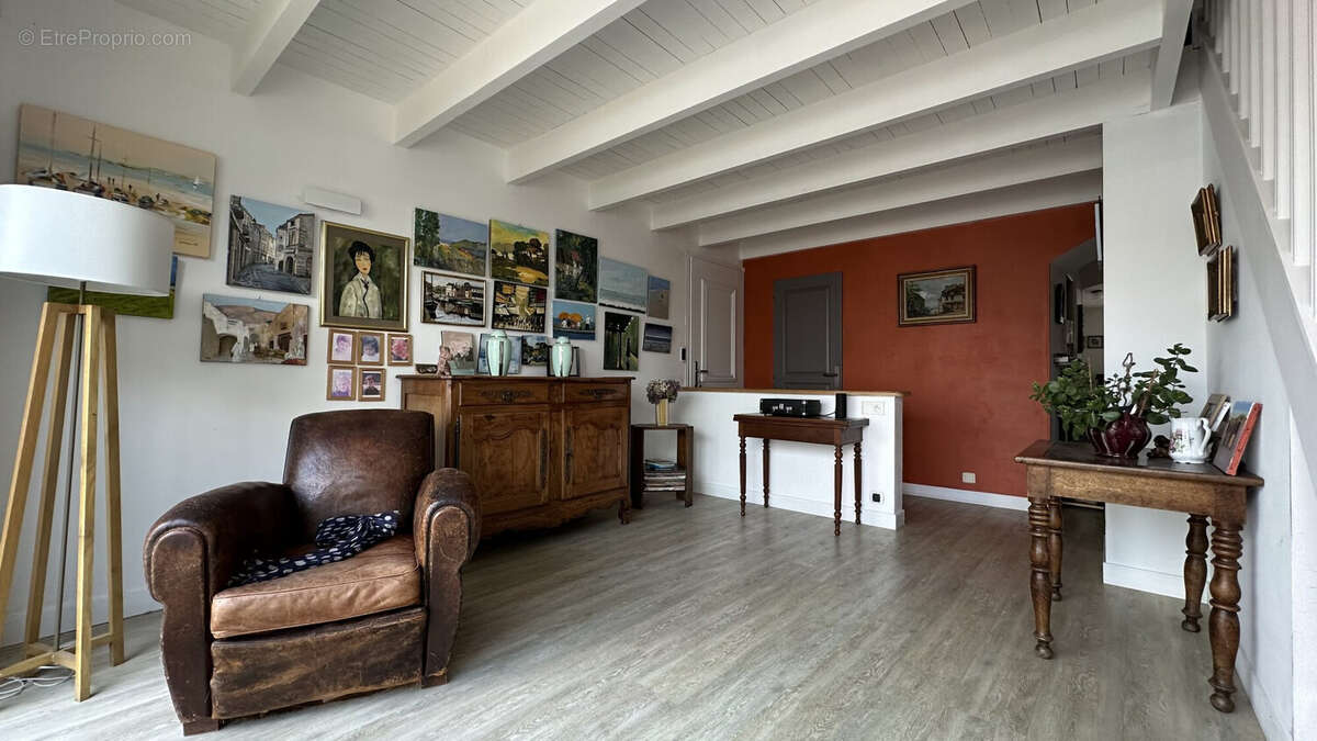 Maison 268 m² à Marsilly  - photo 6