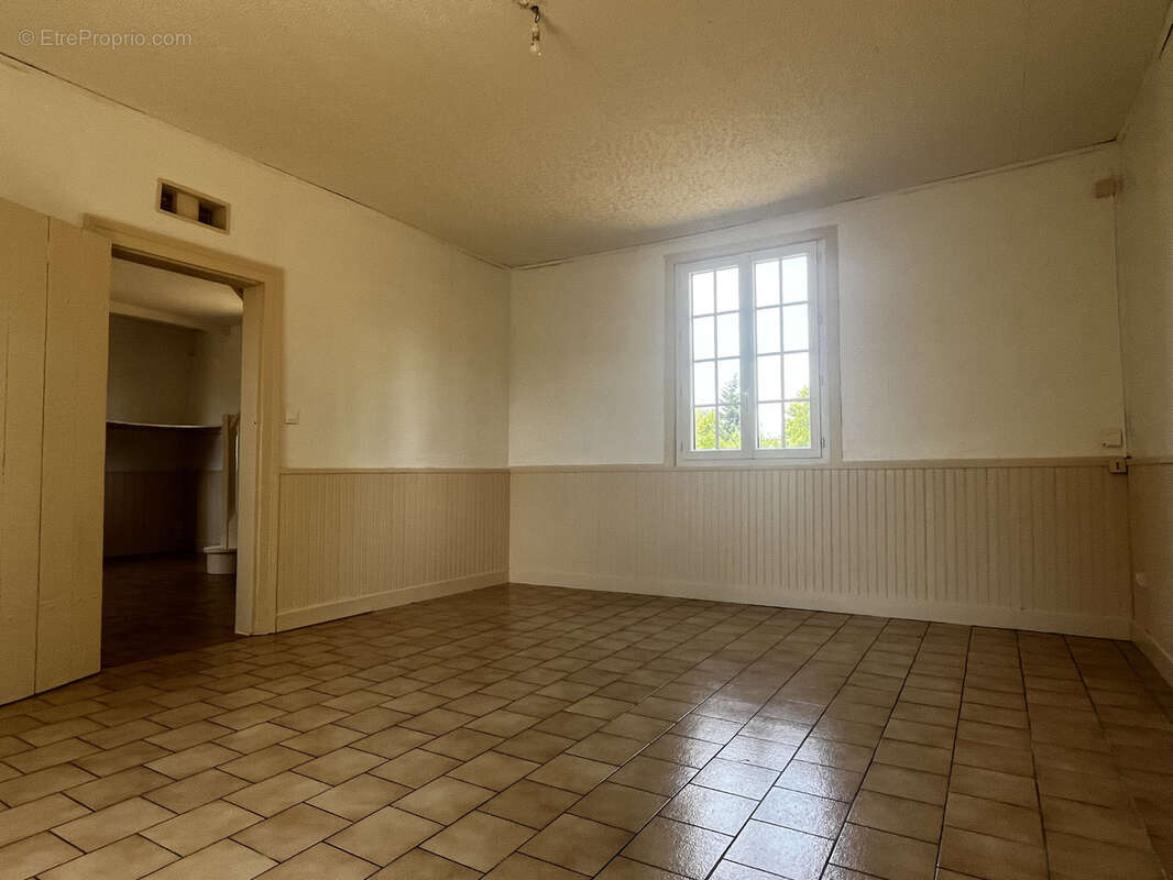 Maison à VIMOUTIERS