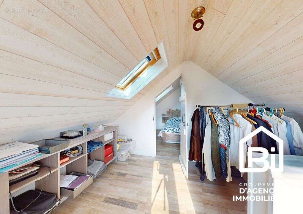 Maison à OUISTREHAM