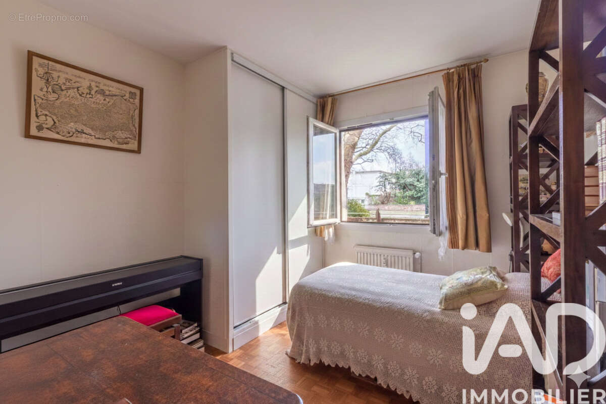 Photo 9 - Appartement à LE VESINET