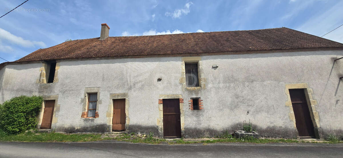 Maison à SAINT-PERE