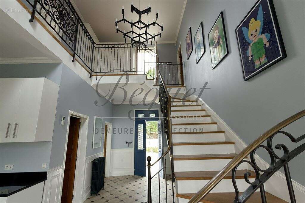 Mere - montfort - neauphle 78490 maison + studio 200 m² 3/4 chb jardin 2500 m² studio garage - photo 6