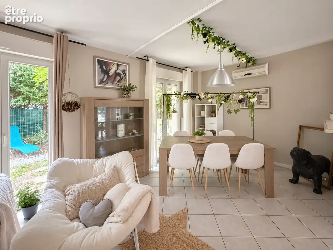 Maison familiale de 94 m2 avec jardin, garage et stationnement - photo 2