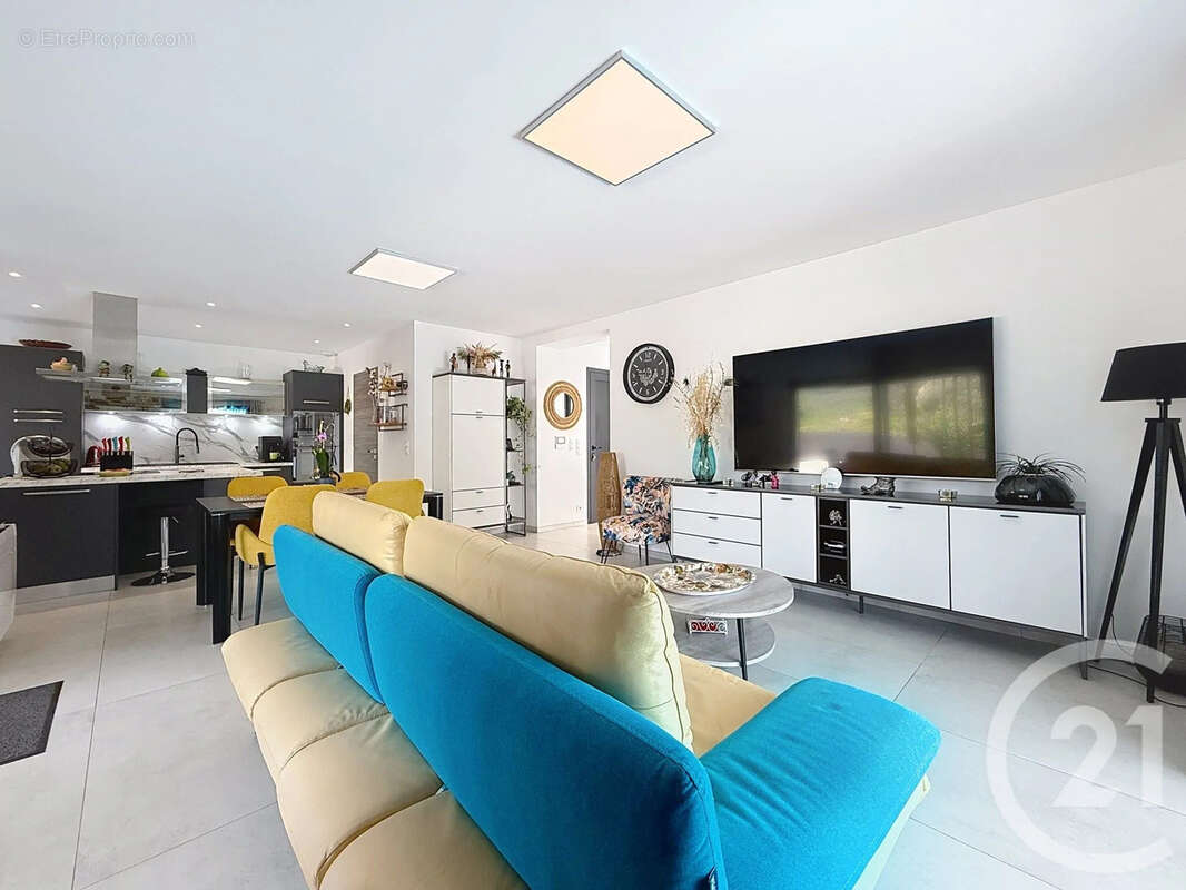 Maison 100 m² à Santa-Lucia-Di-Moriani  - photo 14