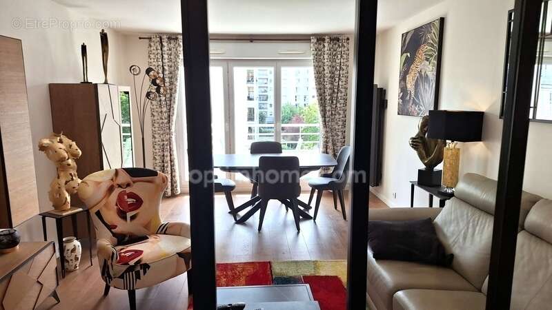 Appartement à LE KREMLIN-BICETRE