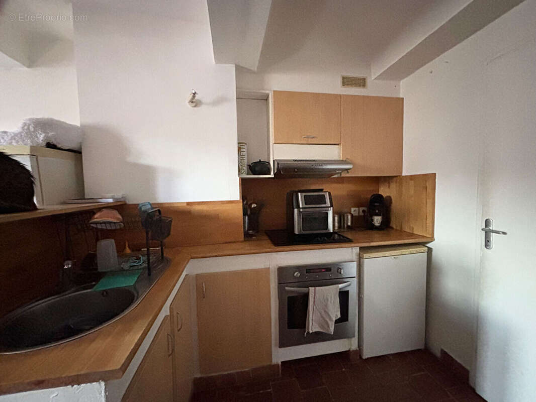 Appartement à SAINT-MAXIMIN-LA-SAINTE-BAUME