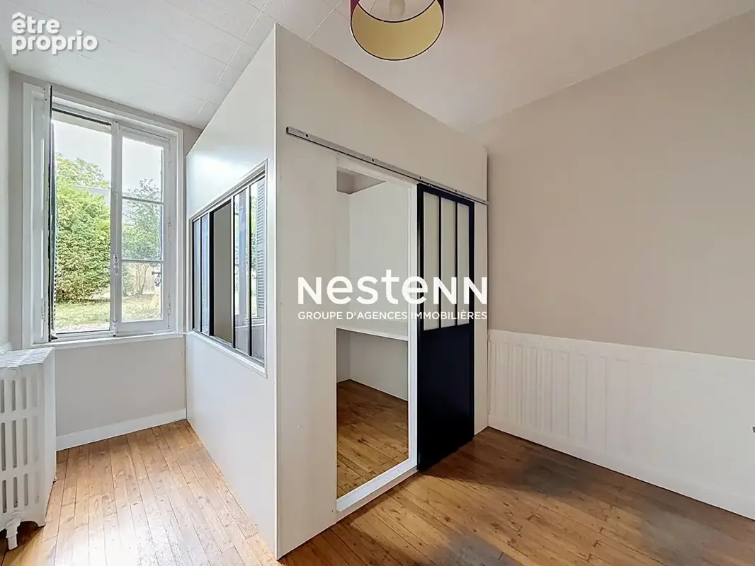 Sainte-Maure-de-Touraine : Ensemble immobilier à fort potentiel - Spécial investisseurs & marchands de biens - photo 4