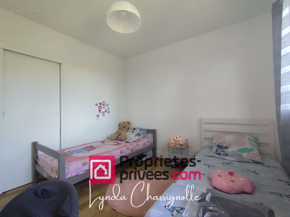 Appartement T4 à Riorges - 71m2 - vue dégagée - entièrement rénové - photo 7
