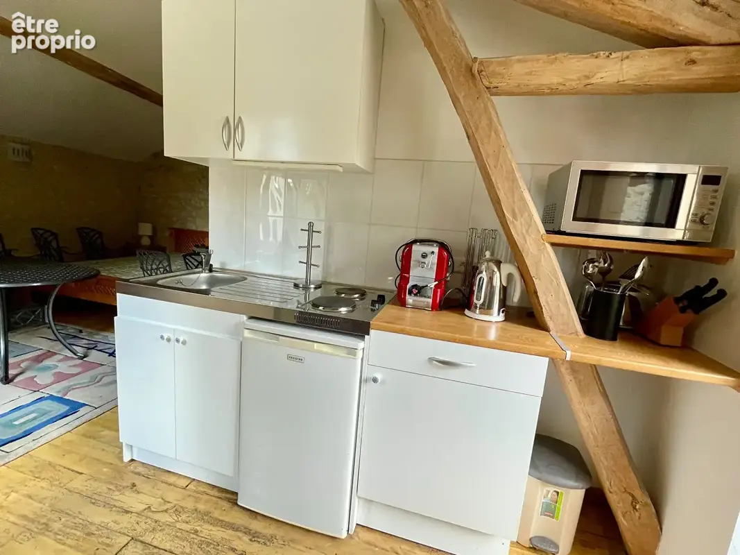LOT - proche de PRAYSSAC -  Maison en pierre du Quercy rénovée ,3 chambres + appartement indépendant, grange ,piscine à 5 minute - photo 15