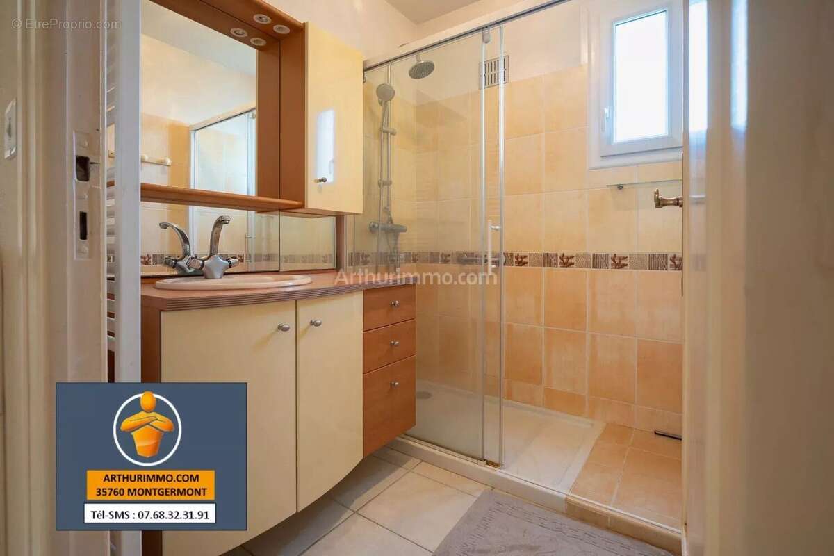 Maison à MONTGERMONT