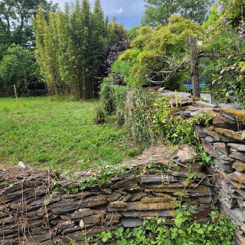 Terrain à SEGRE