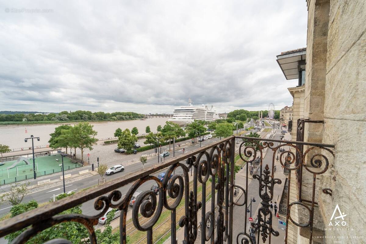 Appartement à BORDEAUX