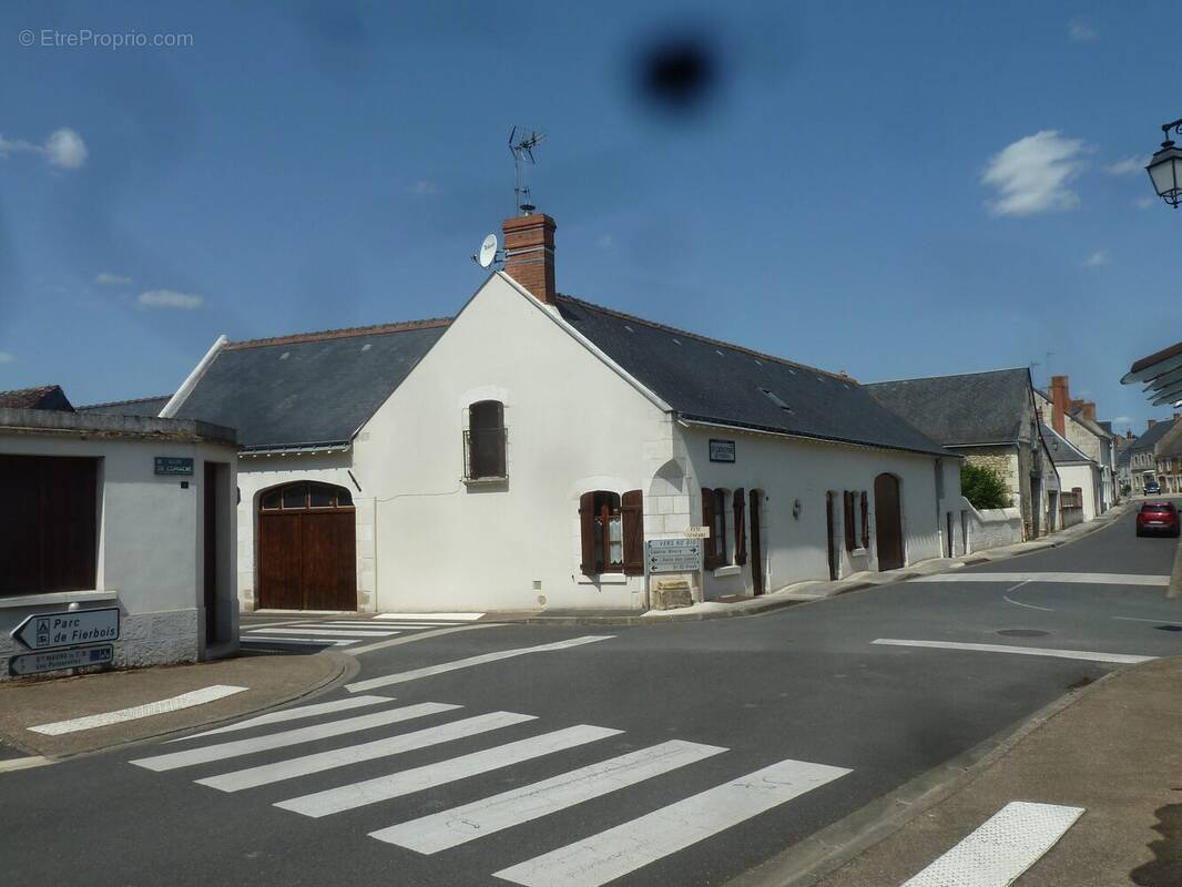 façade - Maison à SAINTE-CATHERINE-DE-FIERBOIS