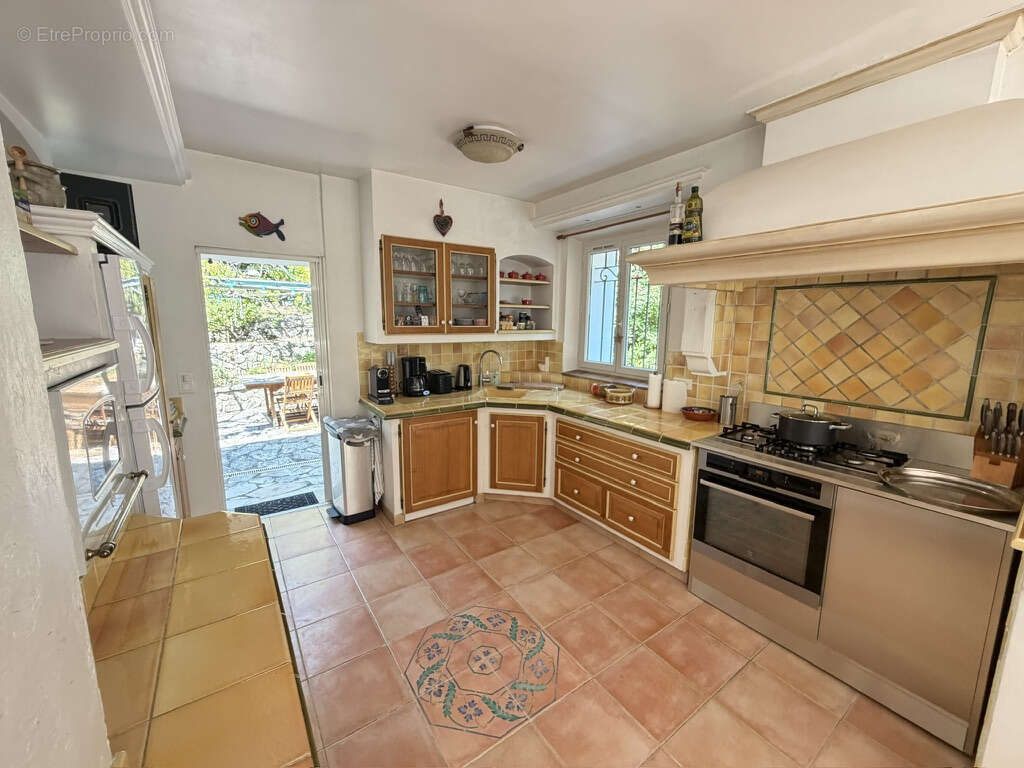 Gattières hauteur résidentiel Villa 4p avec piscine au calme - photo 10