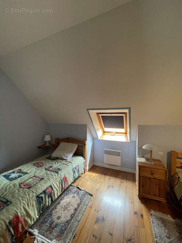 Maison à LA CHAPELLE-AU-RIBOUL