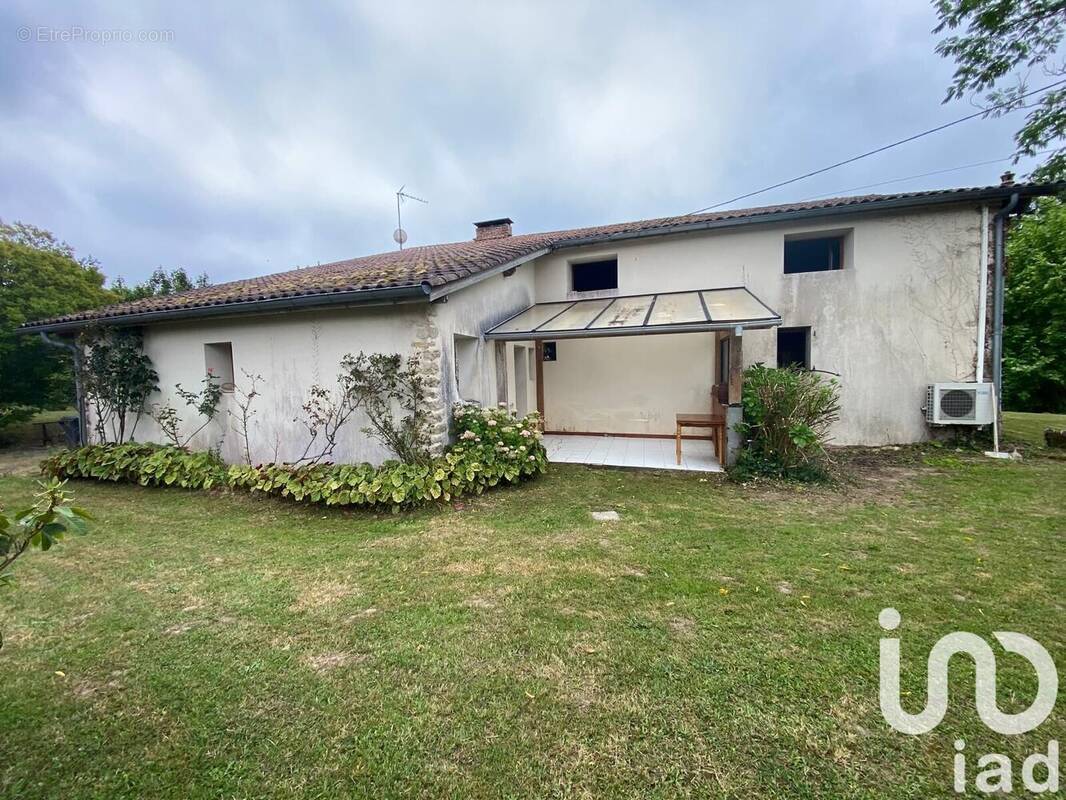 Photo 1 - Maison à SAINTE-MARIE-DE-GOSSE