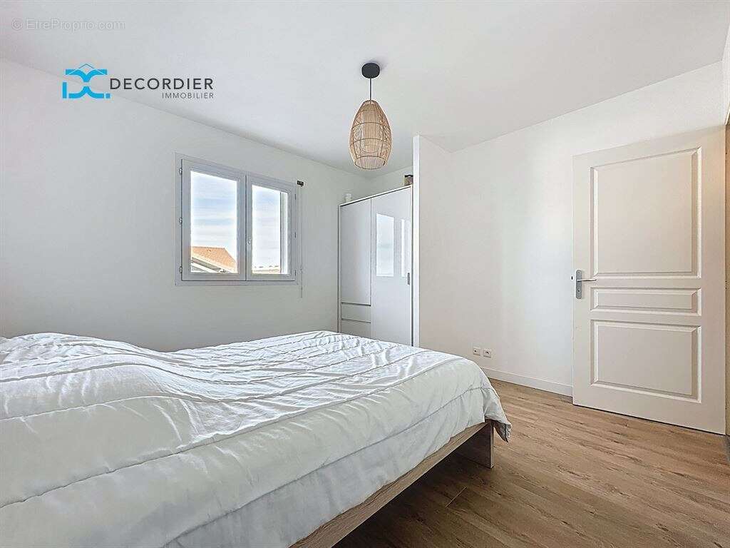 Maison neuvecelle centre - photo 10